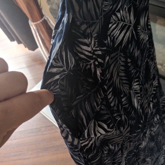 Blue Leaf Bohemian Dress. Pockets. Size Sm… - Picture 2 of 3